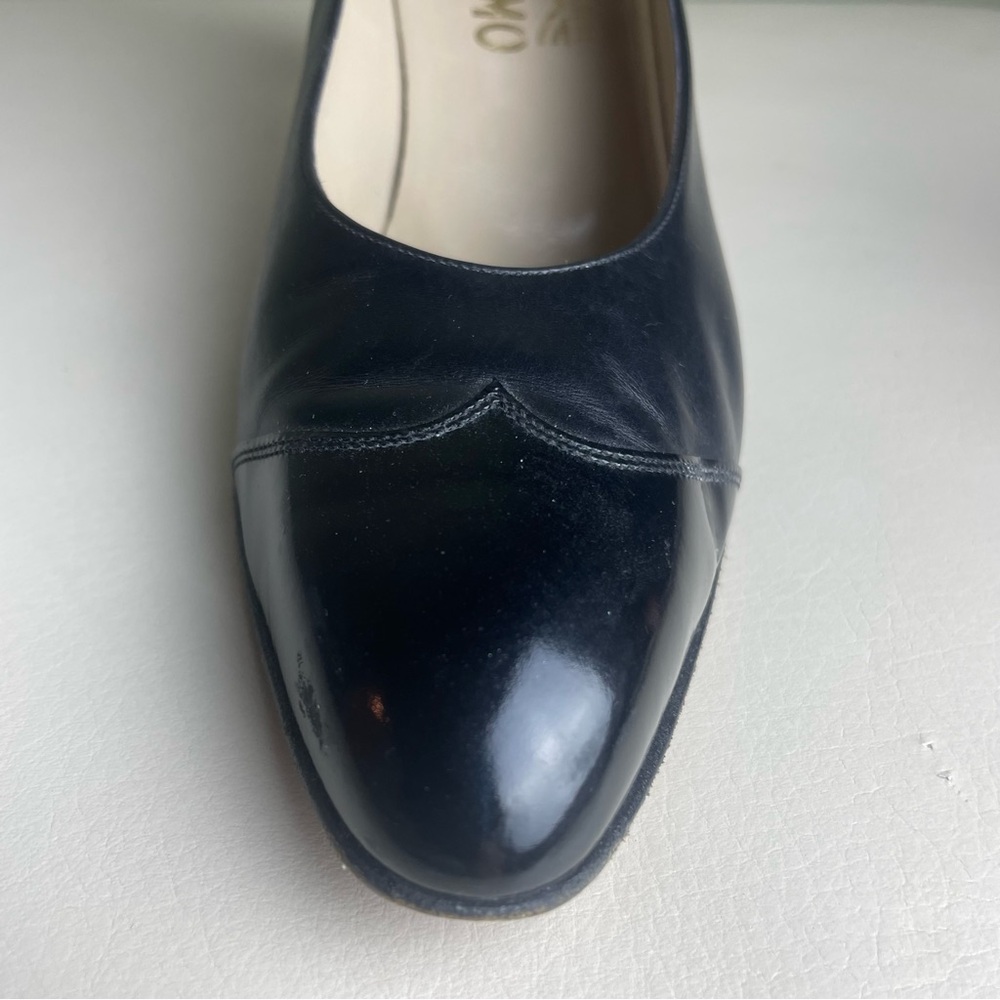 Vintage Salvatore Ferragamo Genuine Black leather heels Size 9 AAAA - Picture 13 of 16